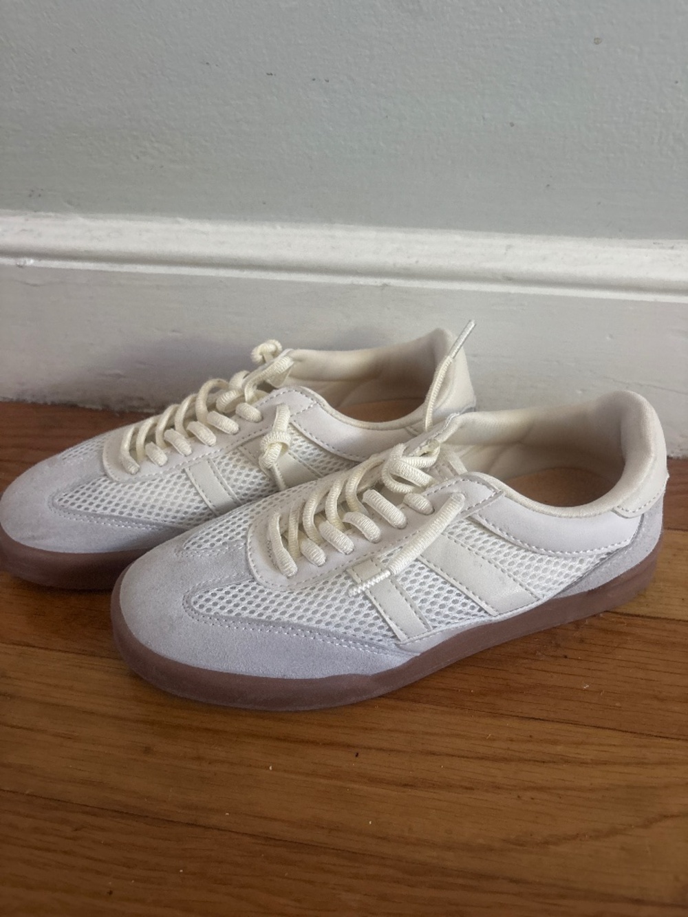 Project Cloud Kids Cream White Sneakers Size 2 Little Kid Retro Shoes